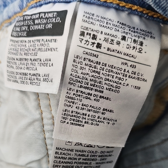 Levi's 501 Festival VSCO Cut Off Denim Distressed Women Shorts Size 29 - Picture 9 of 11